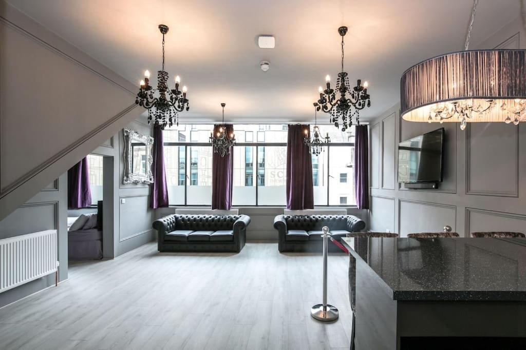 Manhattan Suite - Sleeps 24! Heart Of Liverpool Kültér fotó